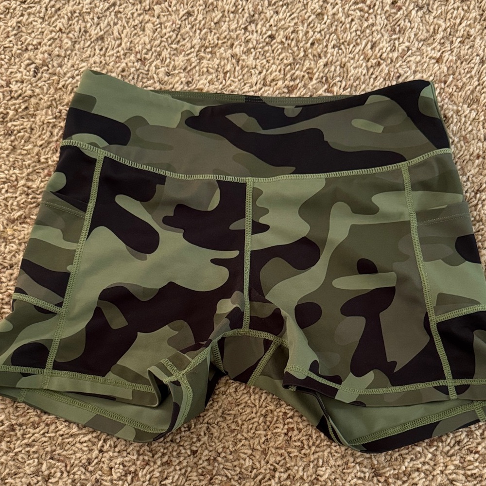 Camo Women's spandex shorts